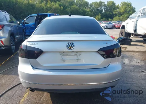 2014 Volkswagen Passat Sel z USA, uszkodzony, nr VIN 1VWCS7A31EC106288
